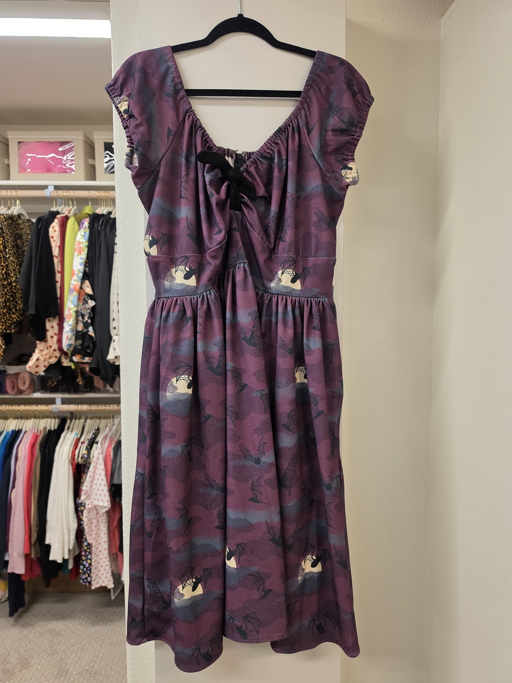 Laura Byrnes/Pinup Couture Natalie Peasant - Burgundy Bats